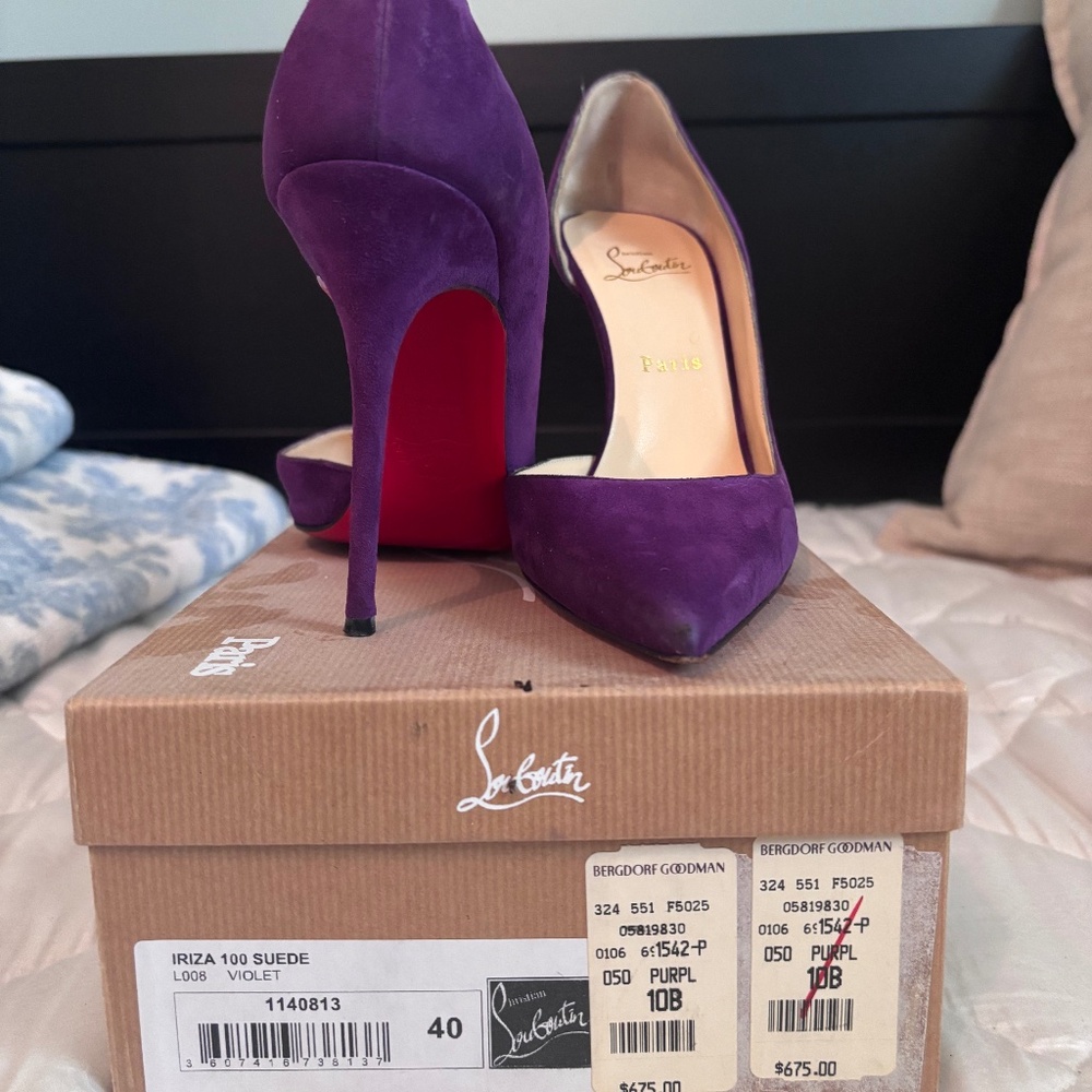 Christian Louboutins Iriza Suede